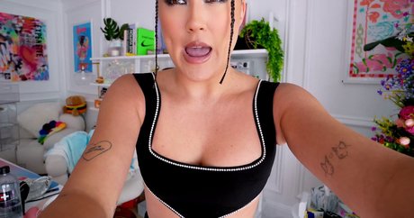 LaurDIY perfect actress gallery