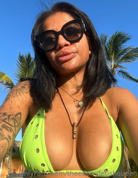 kikiluxxxe sexy model archive