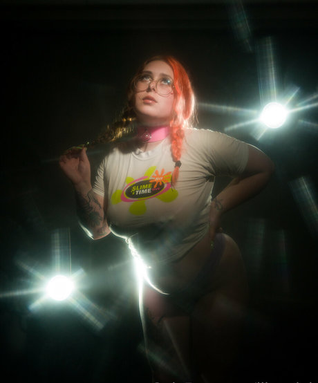 liizardqk sexy actress pictures