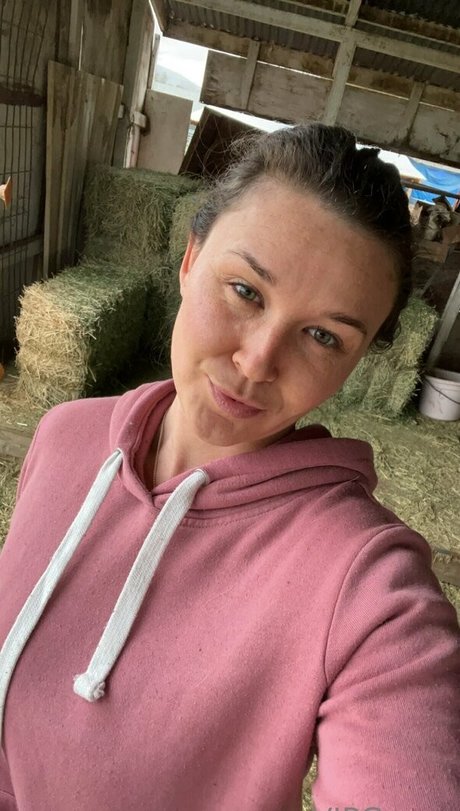 courtneylynnfree model nude picture