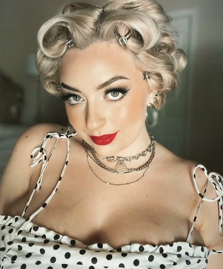 teen blowjob onlyfans art porn picture
