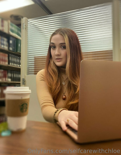 selfcarewithchloe pornstar sexy image