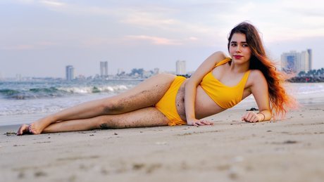 Minni Minita model nudes images