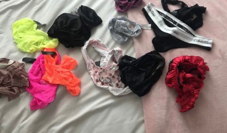 _YOUR SECRET GF SEXTING NOW_ pornstar naked img