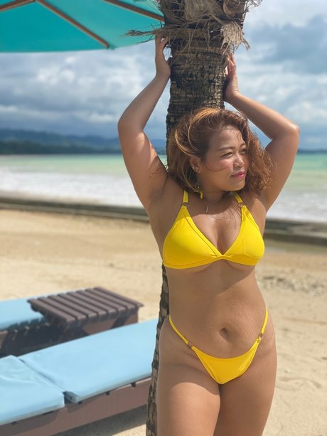 Modlala star nude img