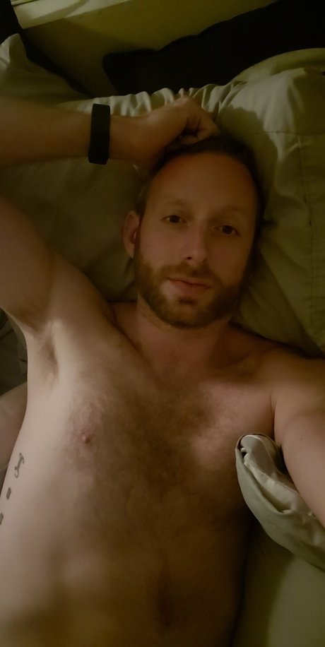 Robert XXX nude model image