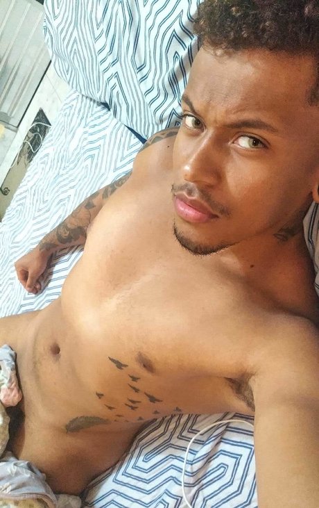 Rodrigo Fonseca erotic star photo