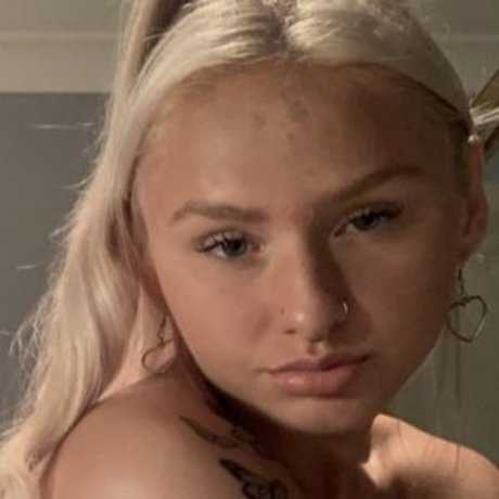 naomianderrson3 pornstar free pics