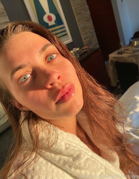 withlovesaraxo sexy star picture