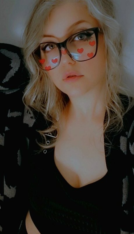 kyats adult actress photo