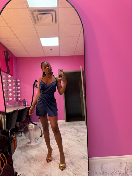 iwanthazelgrace model exclusive pics