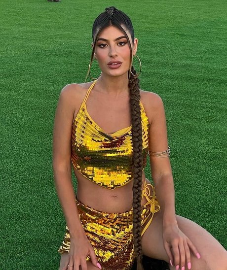 Sara Fructuoso pornstar nude pics