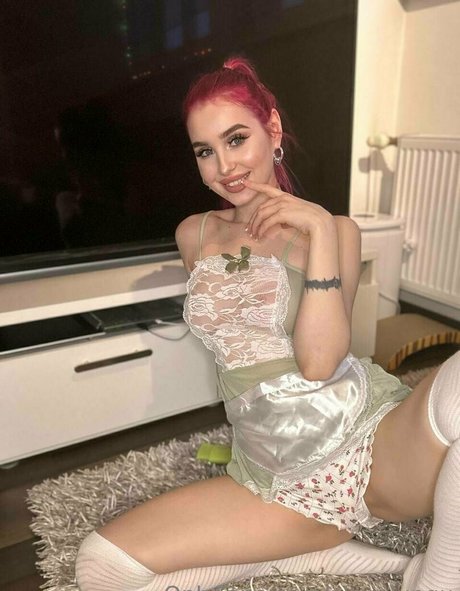 alexalungu model high quality photos