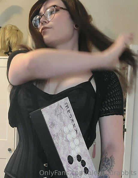 alexandrabbits thumbnail