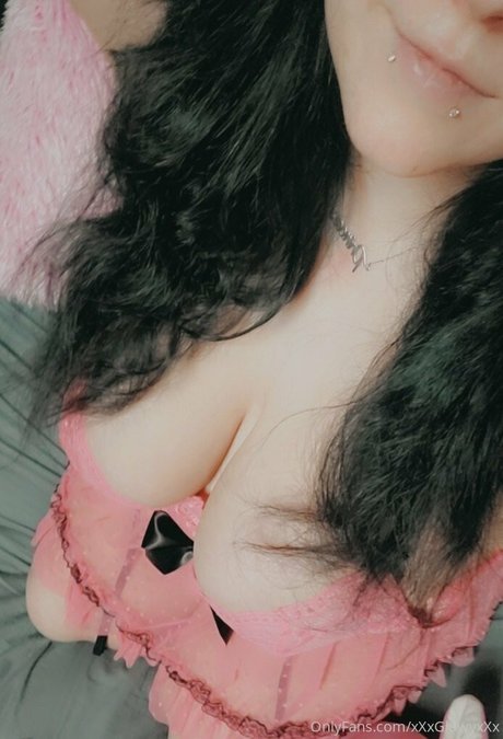 xxxglowyxxx model sex images