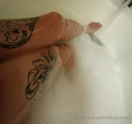 kitzyvixxen art pornstar picture
