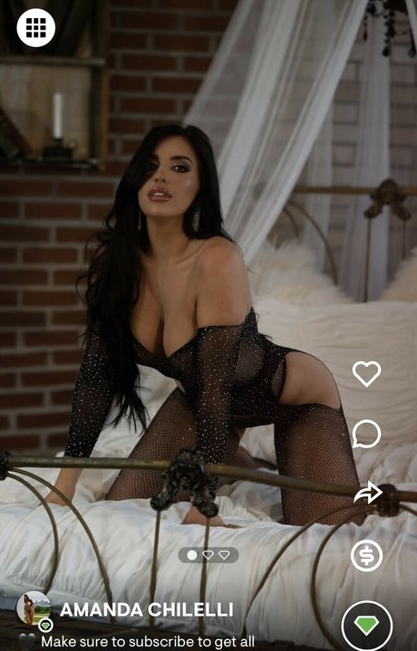 Amanda Chilelli star sex photos