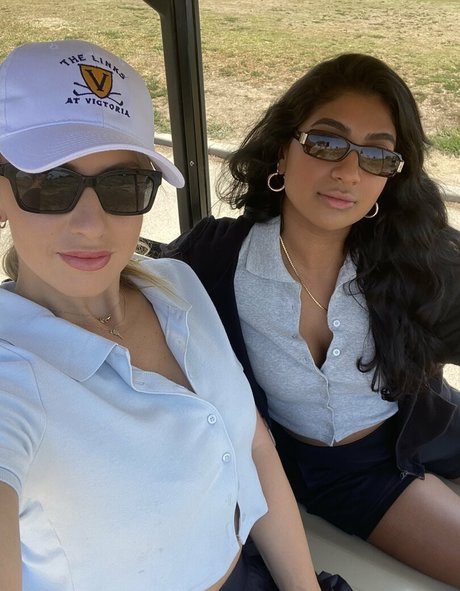 Reddotbitch porn model img