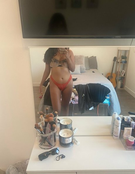 Reddotbitch model nudes archive