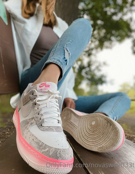 novasweetf33t beautiful star photo