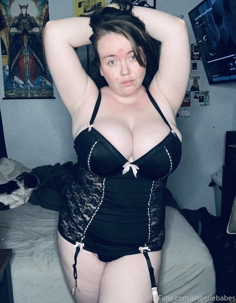 lingeriebabes star free photos