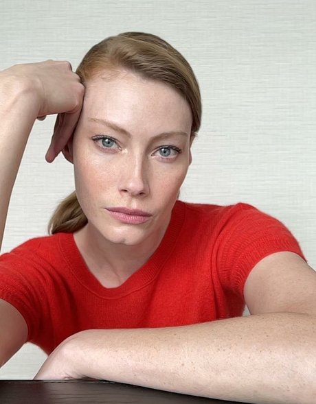 Alyssa Sutherland xxx model pics