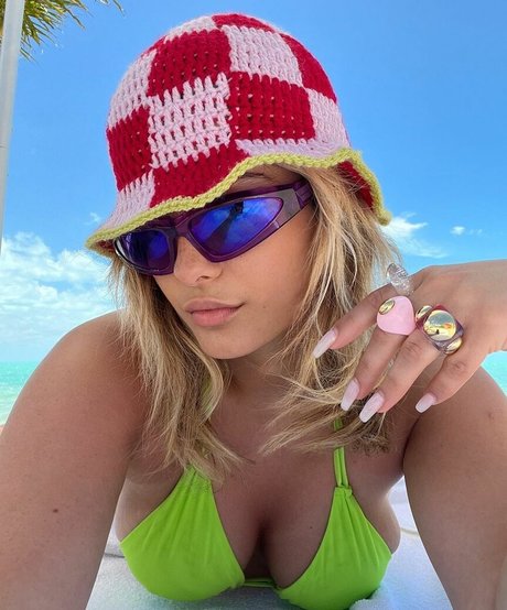 Bebe Rexha star beautiful photos