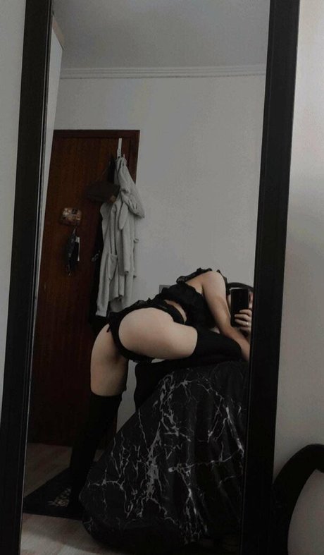 ardatb adult actress images