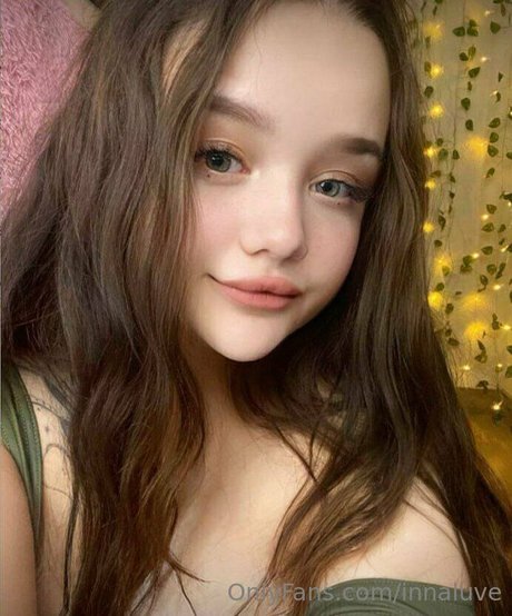 InnaLuve sexy model images