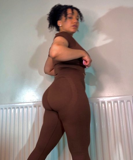 Feelinfree adult star images