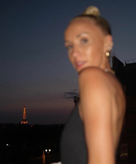 Nastia Liukin erotic pornstar photo