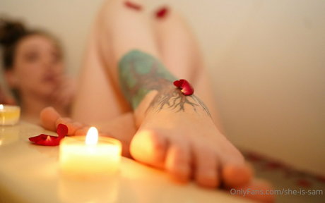 she is sam nudes actress pic