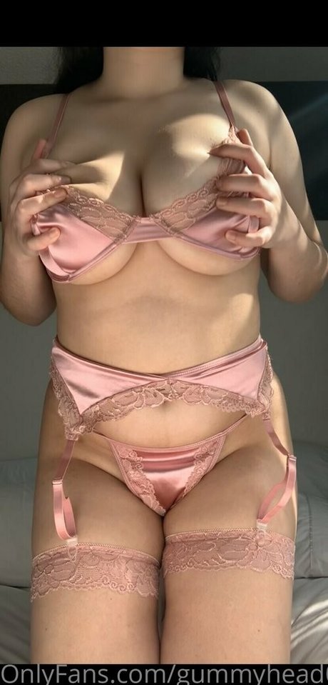 pale teen onlyfans beautiful photo