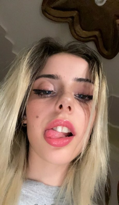 aryasm hd actress img