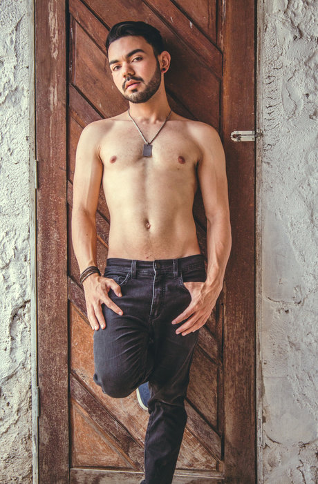 Geovani Nunez sex model image
