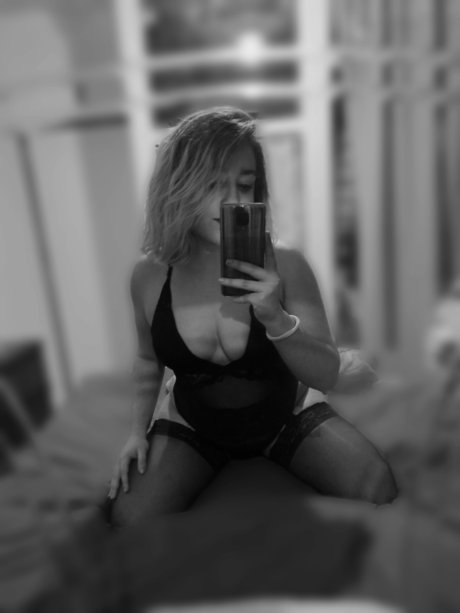 Dann Le n pornstar galleries
