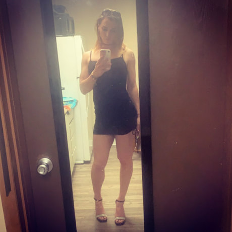mystikfenix pretty actress image