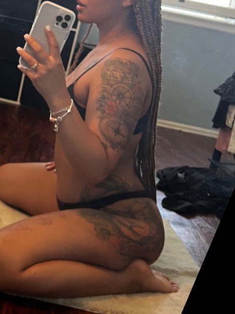 Crystel O free pornstar photo