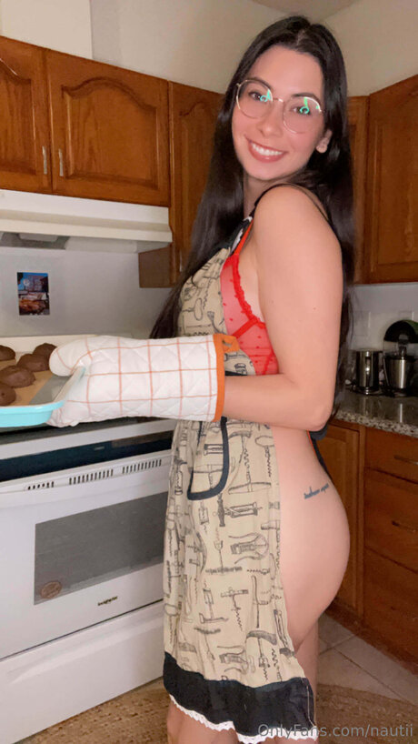 nautii_ pornstar free gallery