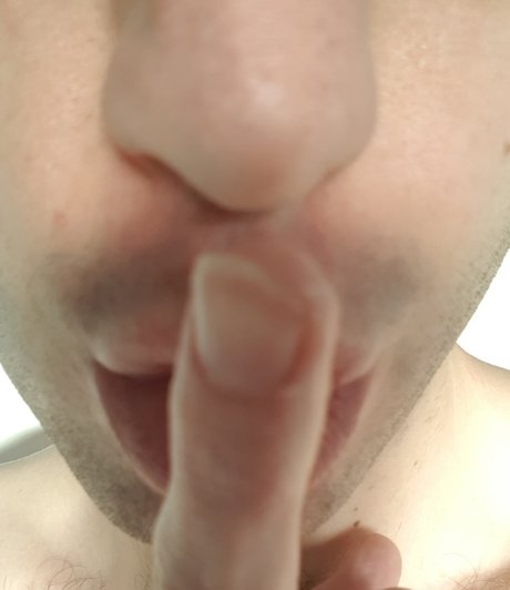 Jocker90 model naked photo