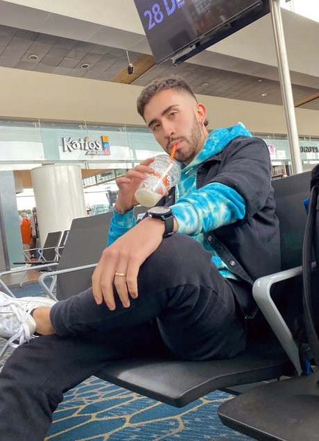 Nicolas Mu oz pornstar perfect gallery