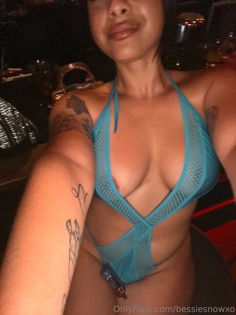 Bessie Snow beautiful star pic