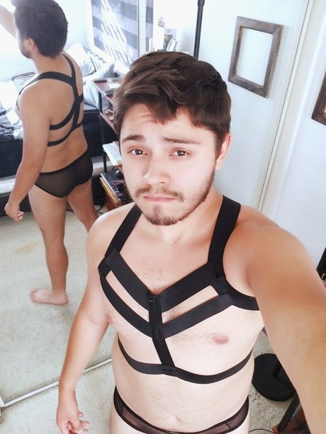 Cub Hub star exclusive photos