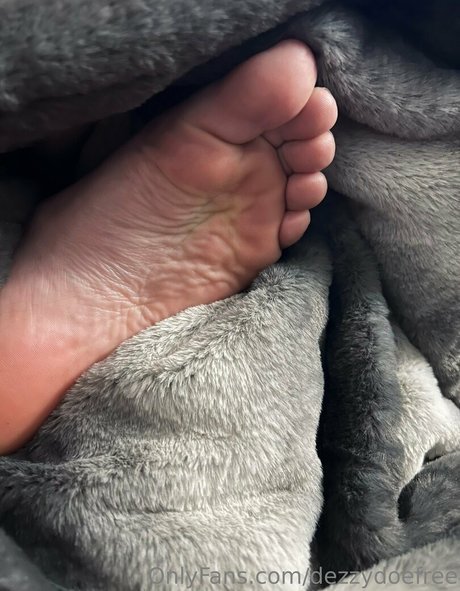 dezzydoefree sex model photos