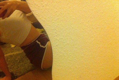 alicee11 xxx star photos