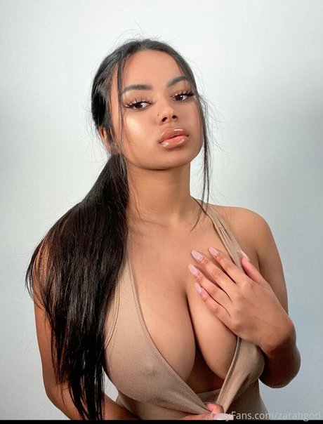 zarahgod sexy model image