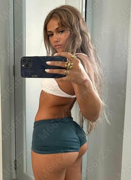 Demisux pretty model pictures