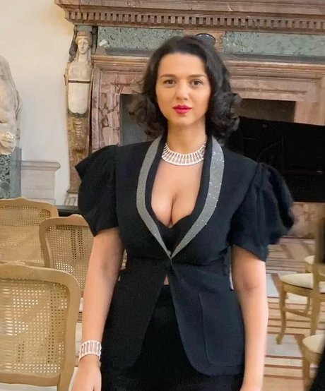 Khatia Buniatishvili hot actress pictures