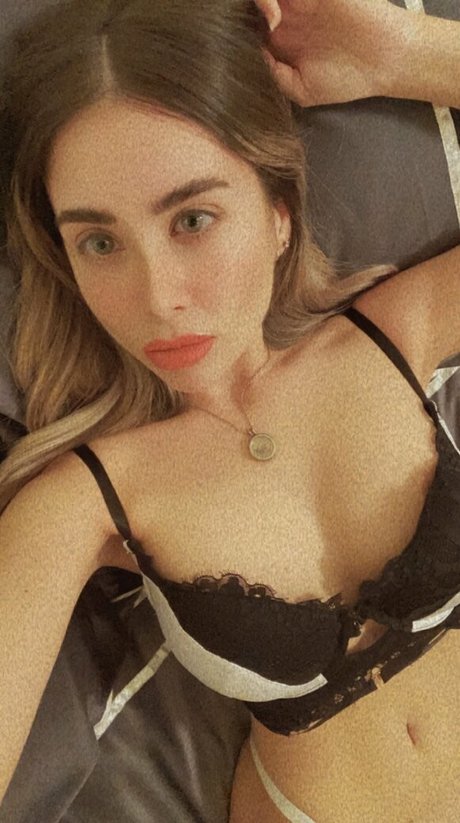 charliejoyjoe high quality actress img