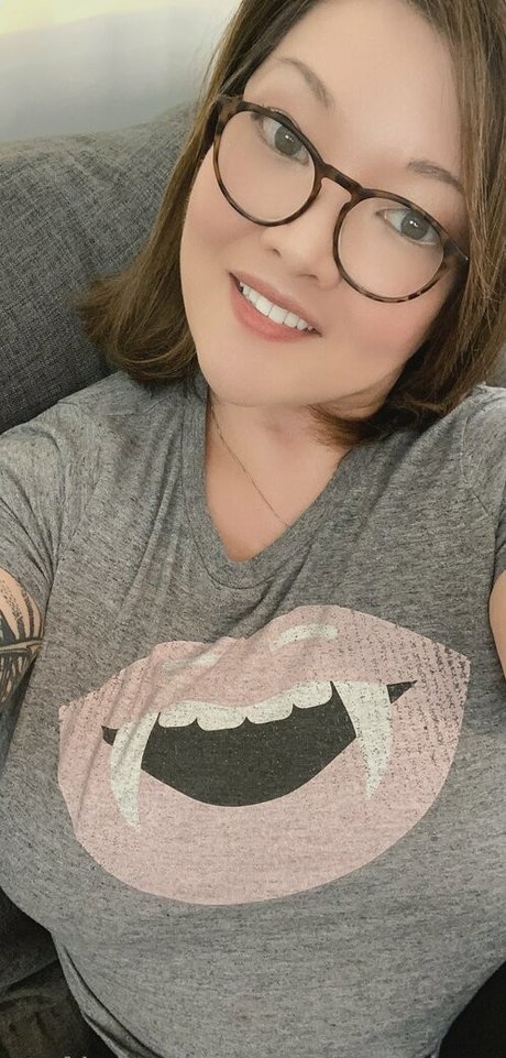 kellynakatomi sex model pics